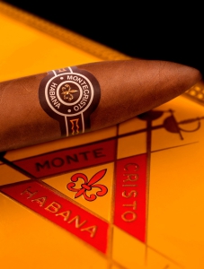 Artikelbild 1 des Artikels “Montecristo Zigarre Petit No. 2 “