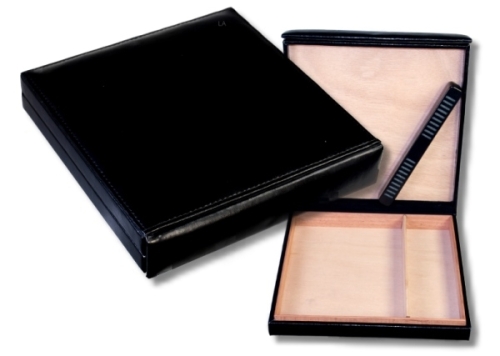 Artikelbild des Artikels “Travel Reisehumidor Lackleder V-90 “