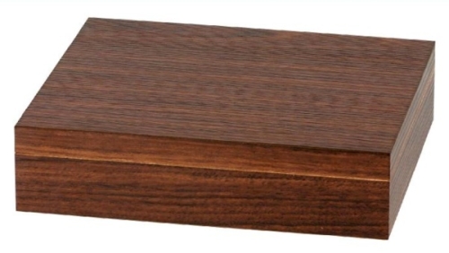 Artikelbild des Artikels “Humidor Walnut Relief Design V-300 “