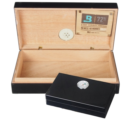 Artikelbild des Artikels “Humidor, Boveda, Necuma Mini Humidor Pianolack black “