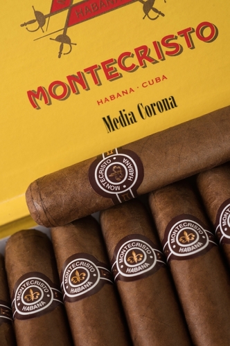 Artikelbild des Artikels “Montecristo Zigarre Medias Corona “