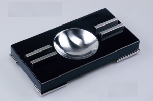 Artikelbild des Artikels “Pianolack Zigarrenascher schwarz Stainless Steel “