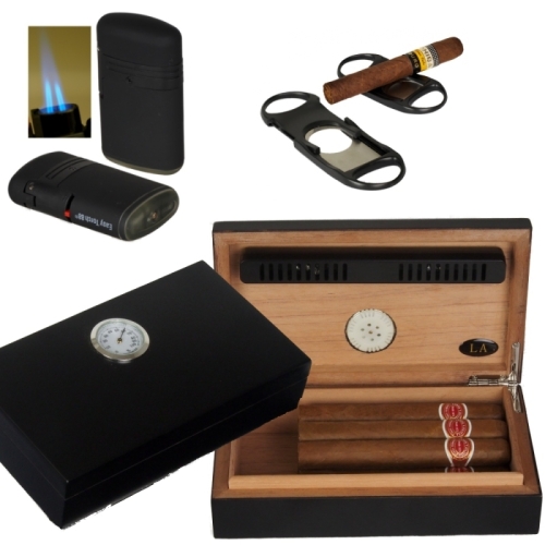 Artikelbild des Artikels “LA Humidor - Geschenkset Black Edition Polymerbefeuchter, Cutter, Feuerzeug “