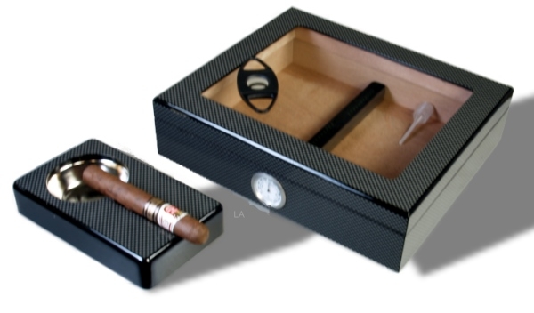 Artikelbild 1 des Artikels “Kristallglas Carbon Finish Humidor-Set V-240 “