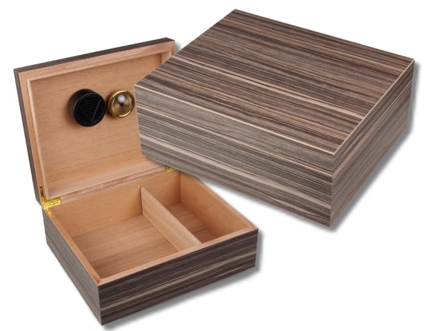 Artikelbild 1 des Artikels “Light Zebra Antik Finish Humidor V-520 Polymerbefeuchter “