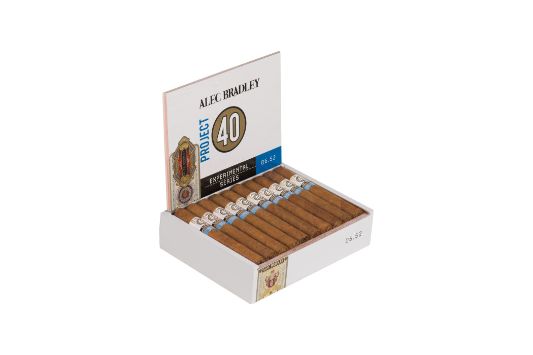 Artikelbild 3 des Artikels “Zigarre Alec Bradley Project 40 Robusto “