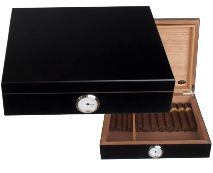 Artikelbild 3 des Artikels “LA Black Edition Humidor Hygro 30 Inkl. Polymerbefeuchter “