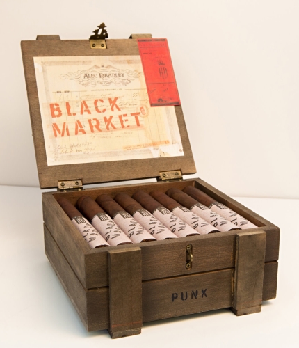 Artikelbild des Artikels “Zigarre Alec Bradley Black Market Punk (Petit Corona) “